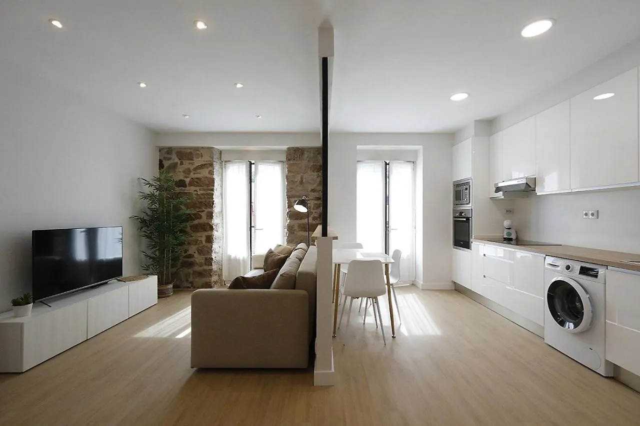 Apartment In Donostia Well Connected Downtown Pasajes Ancho España