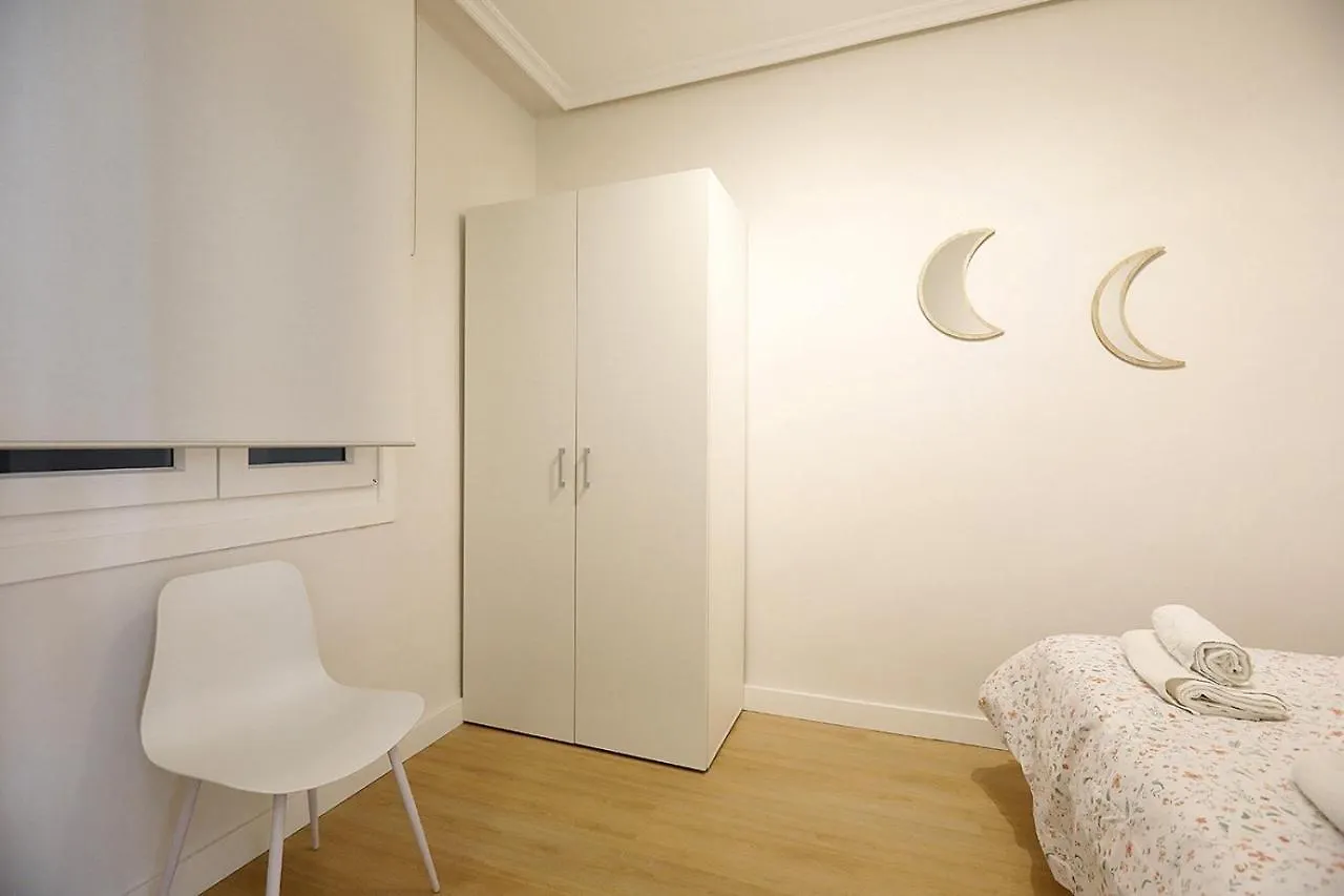 Apartment In Donostia Well Connected Downtown Pasajes Ancho