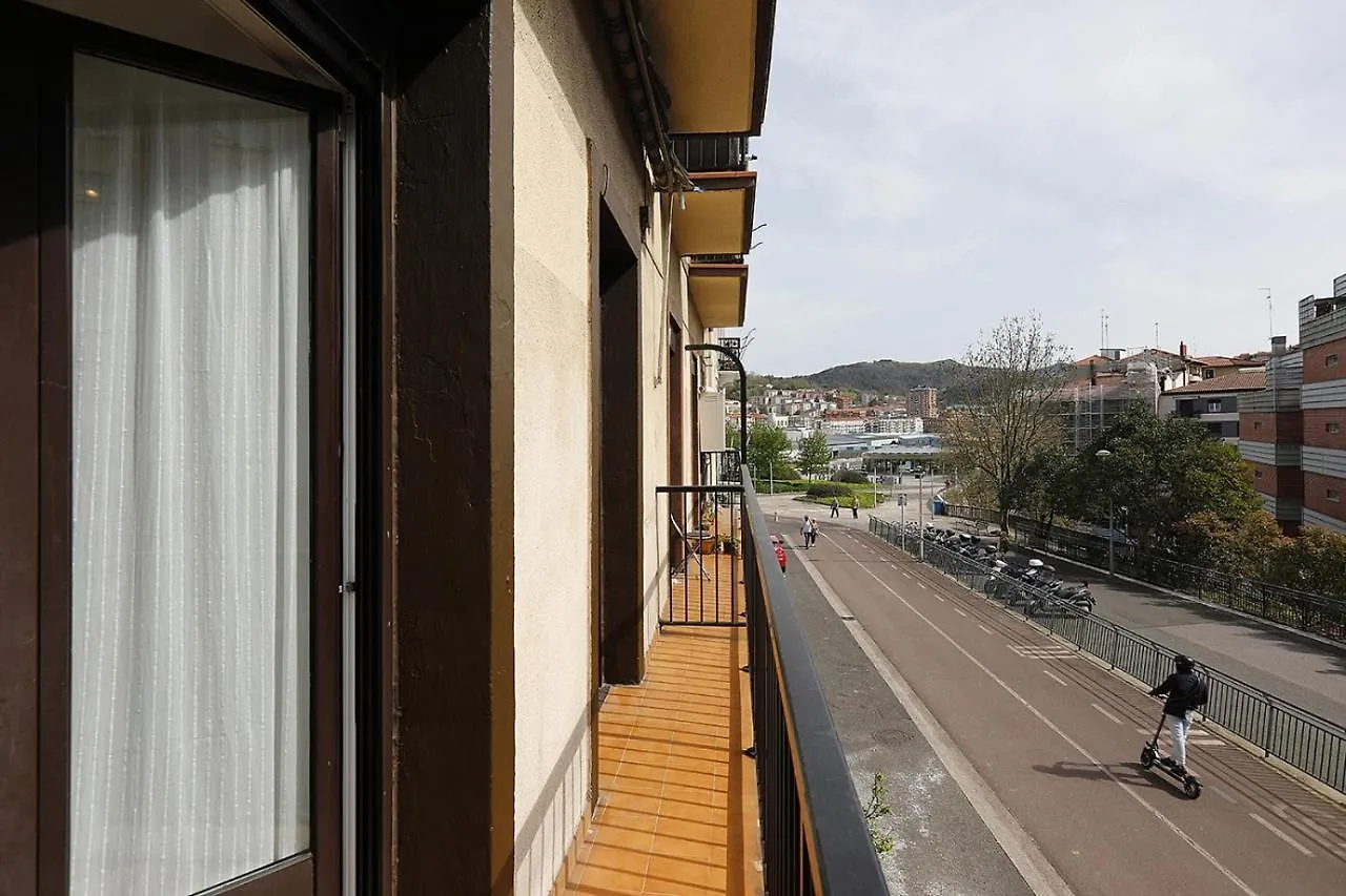Apartment In Donostia Well Connected Downtown Pasajes Ancho